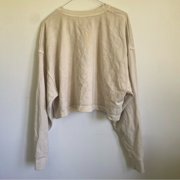 Levi’s Women Roonie Cropped Relaxed Long Sleeve Sweater • White Cap Grey • Small - Picture 7 of 11